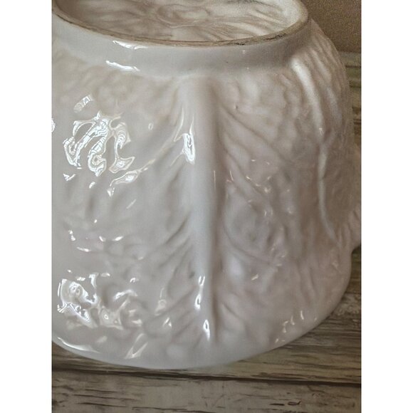 Olfaire Portugal White Majolica Cabbage Leaf Serving Bowl 10" Bordallo Style Vin - Picture 8 of 12